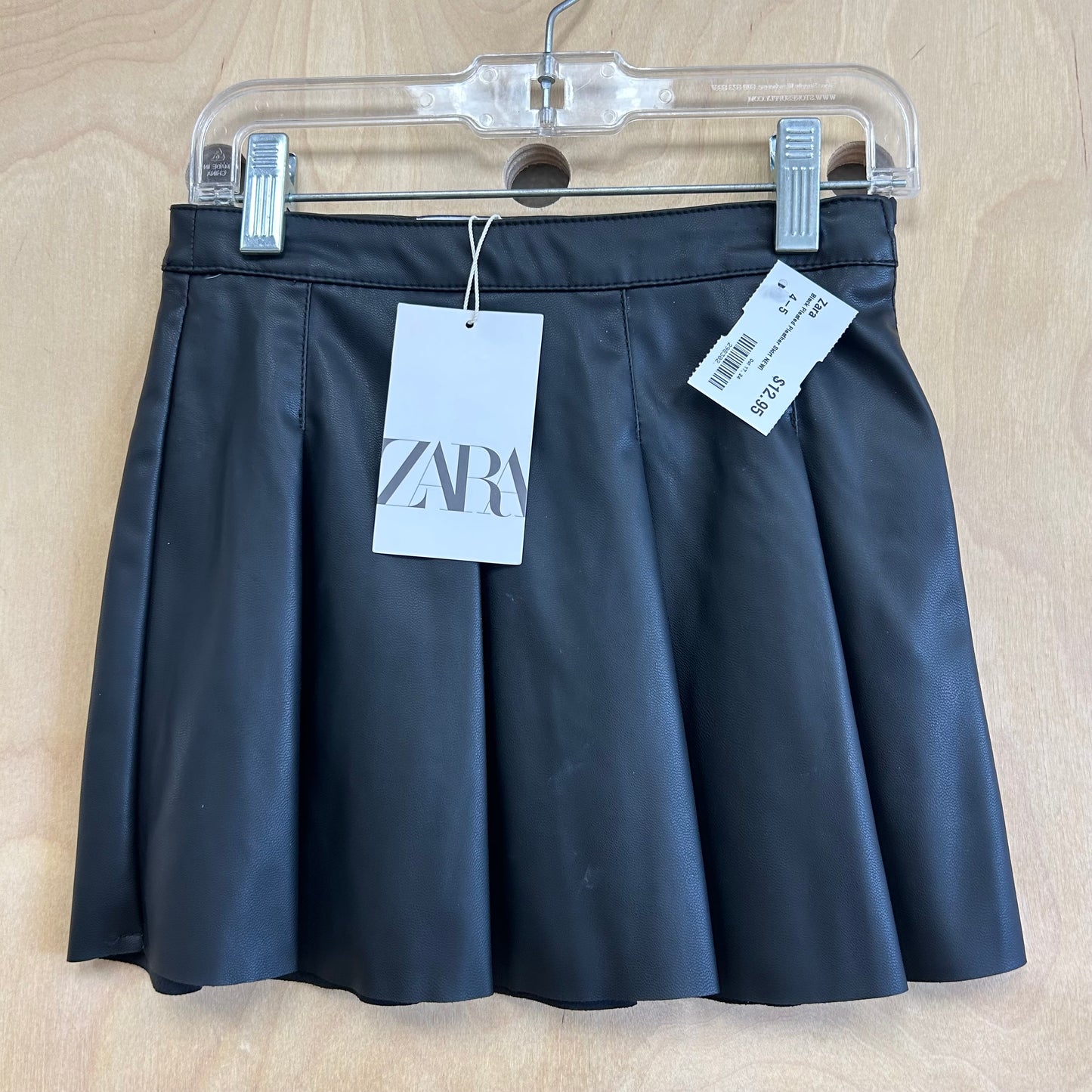 Black Pleated Pleather Skirt NEW!