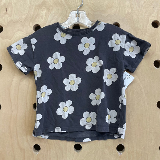 Grey Daisy Tee
