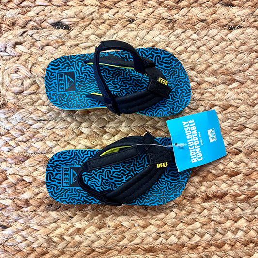 Green/Blue Print Beach Sandals NEW!