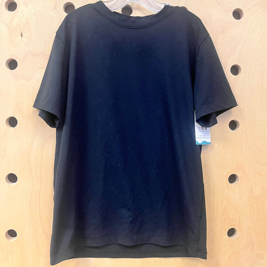 Black Tee