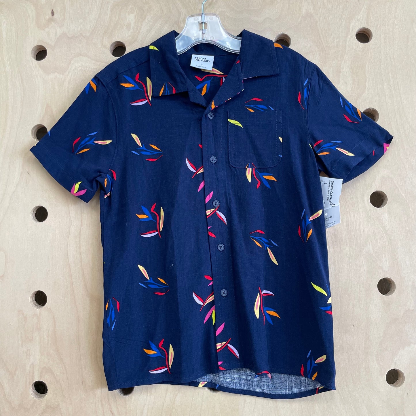 Navy Leaves Button Up NEW!