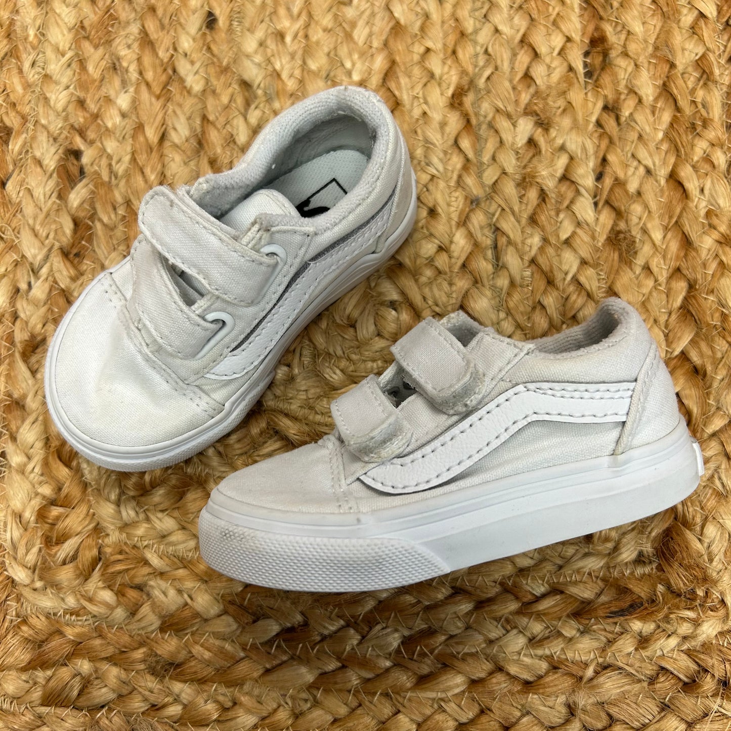 White Old Skool Velcro Sneakers