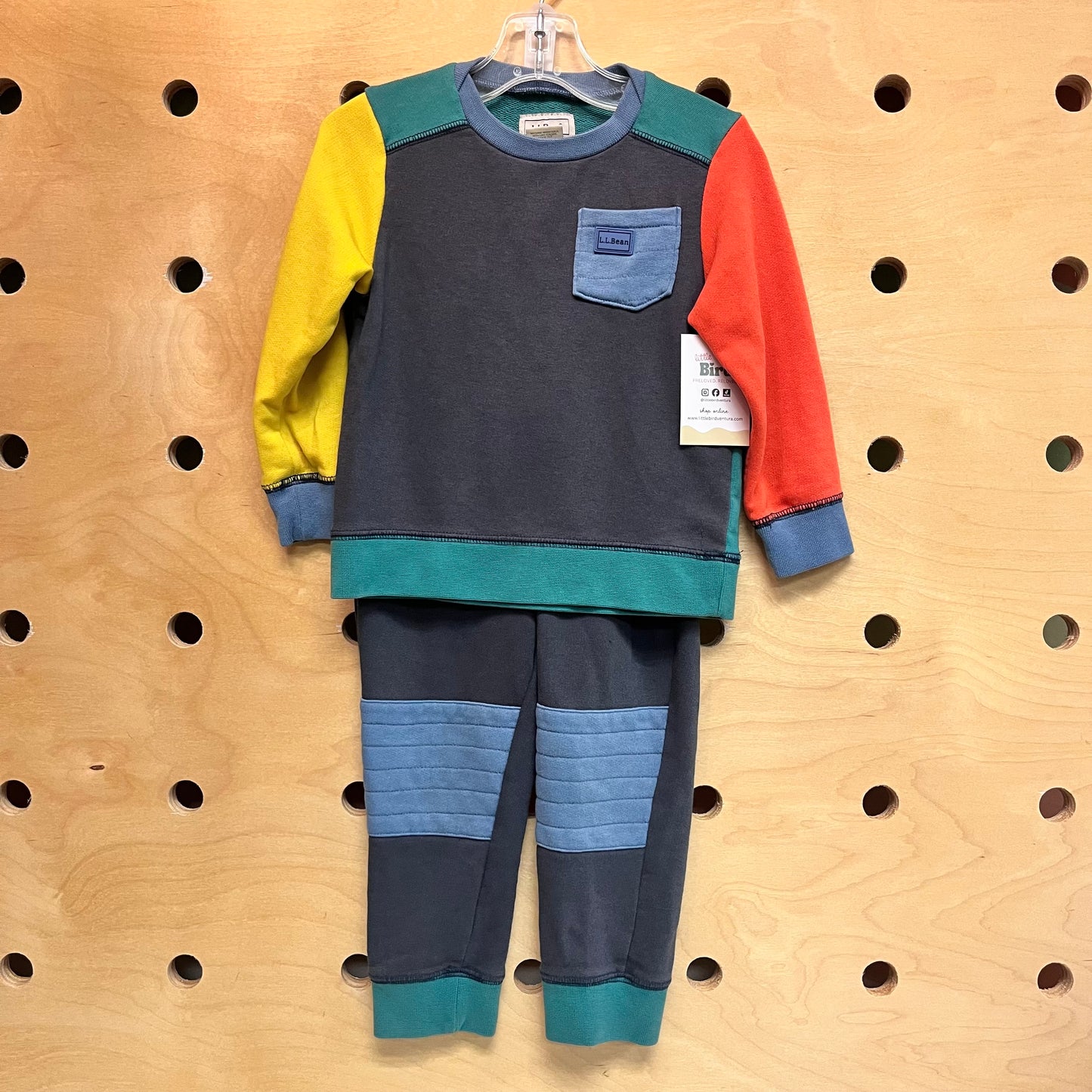 Colorblock Pocket Outfit