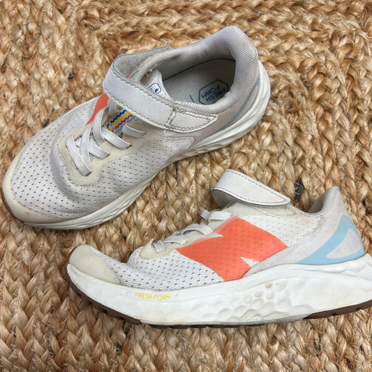 Cream Fresh Foam Sneakers