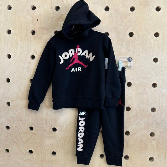 Black Fleece Logo Outfit