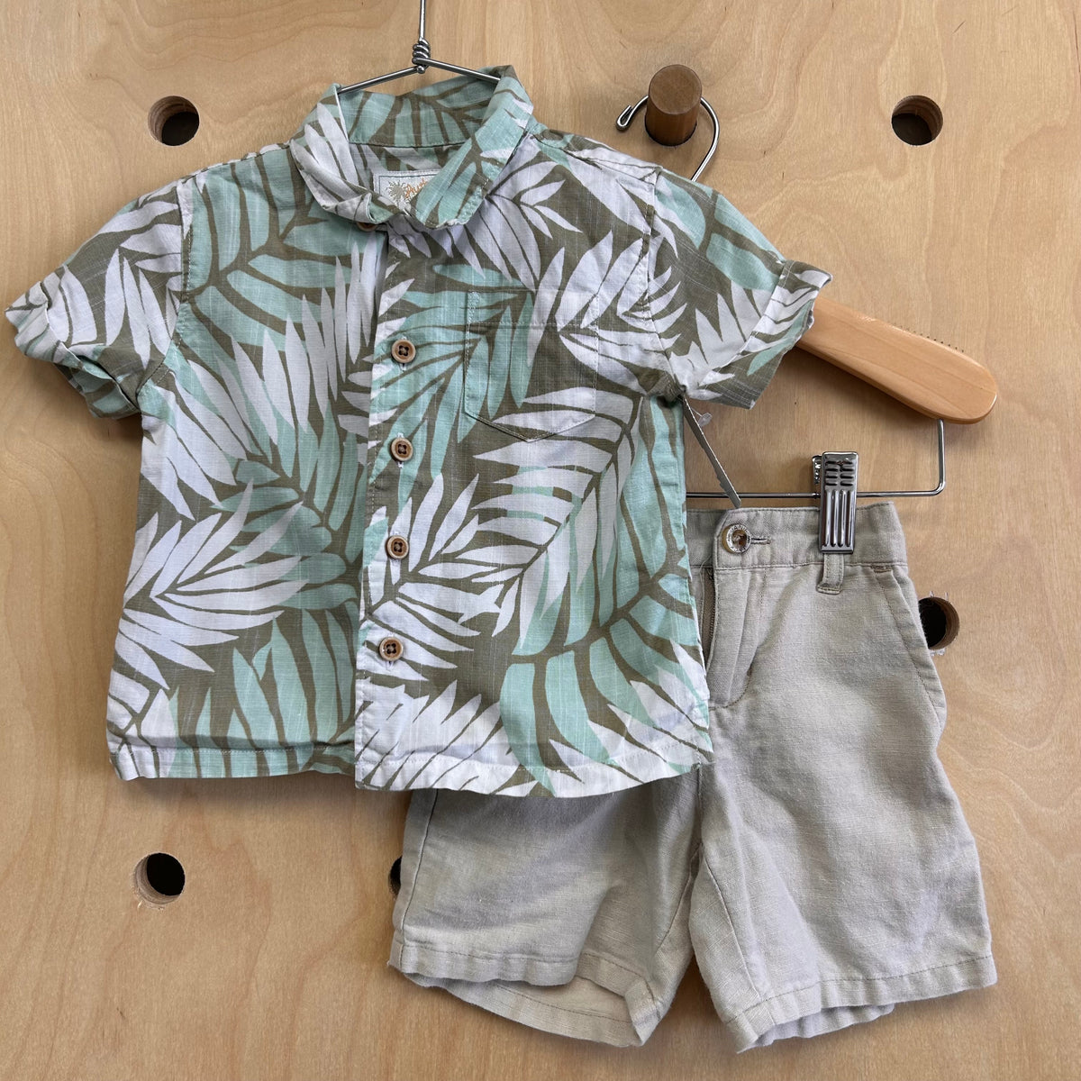 Palm Leaf Outfit