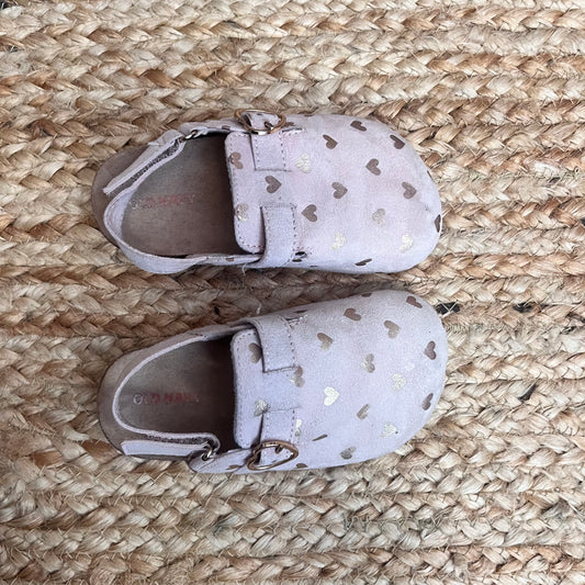 Pink/Rose Gold Hearts Buckle Clogs