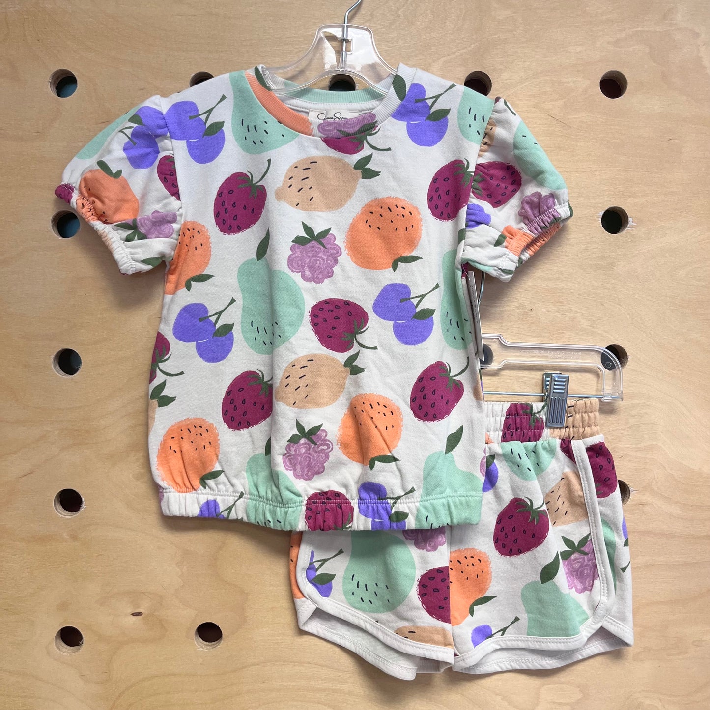 Cream Fruits Outfit