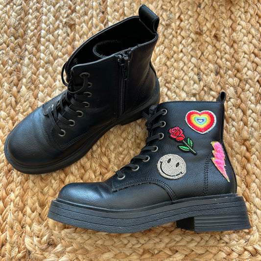 Black Smiley/Flower Patch Black Boots