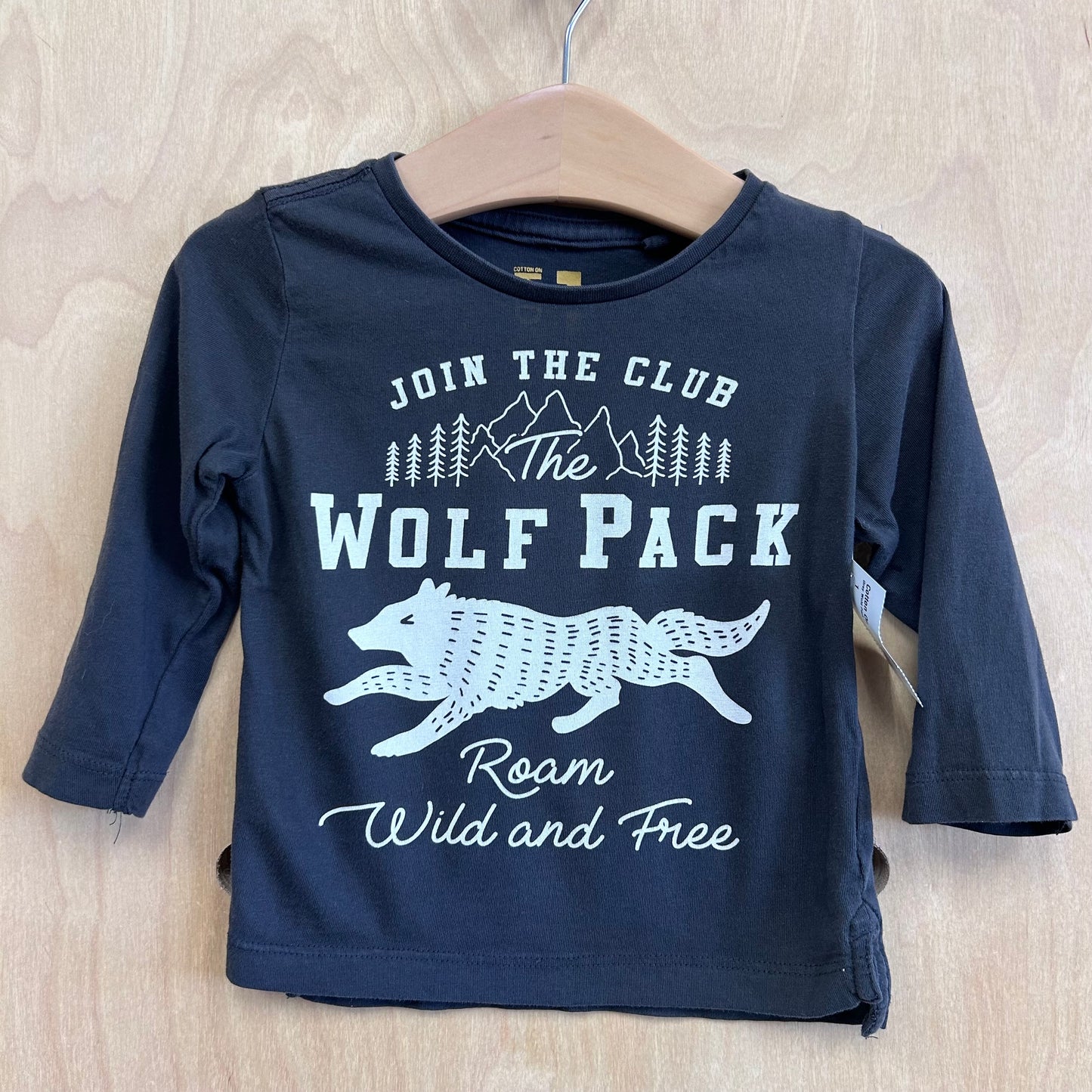 Grey Wold Pack LS Tee