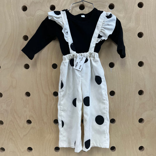 B+W Cord Jumper Outfit