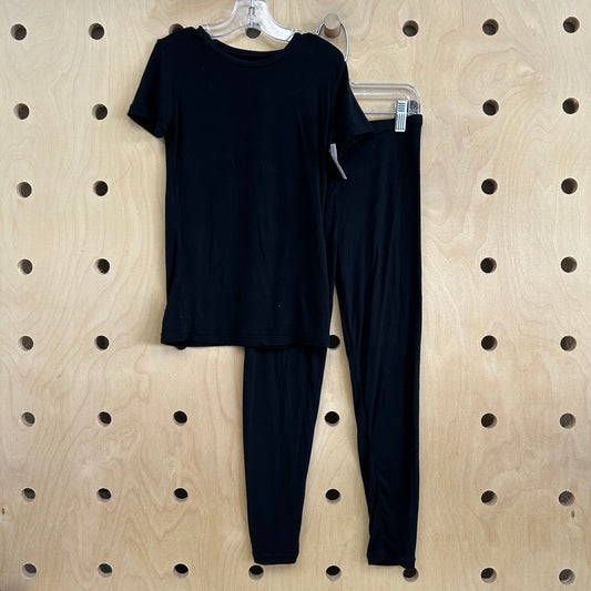 Black Bamboo Lounge Outfit