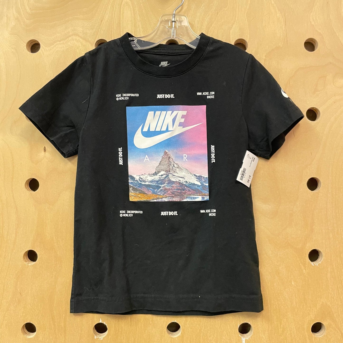 Black Mountain Tee