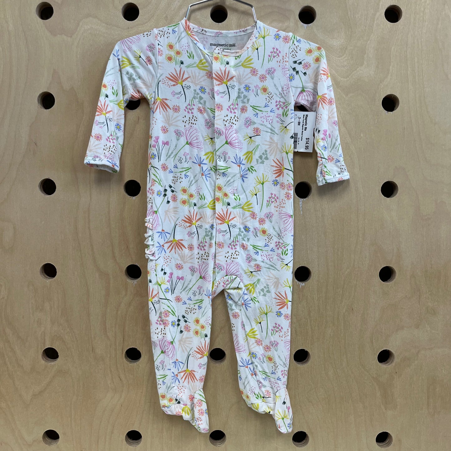 White Floral Magnetic Modal Footies