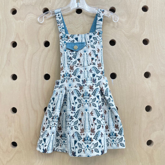 White & Blue Floral Jaquard Jumper NEW!