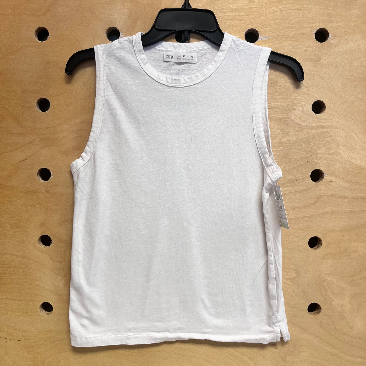 White Focus On Good Things Tank