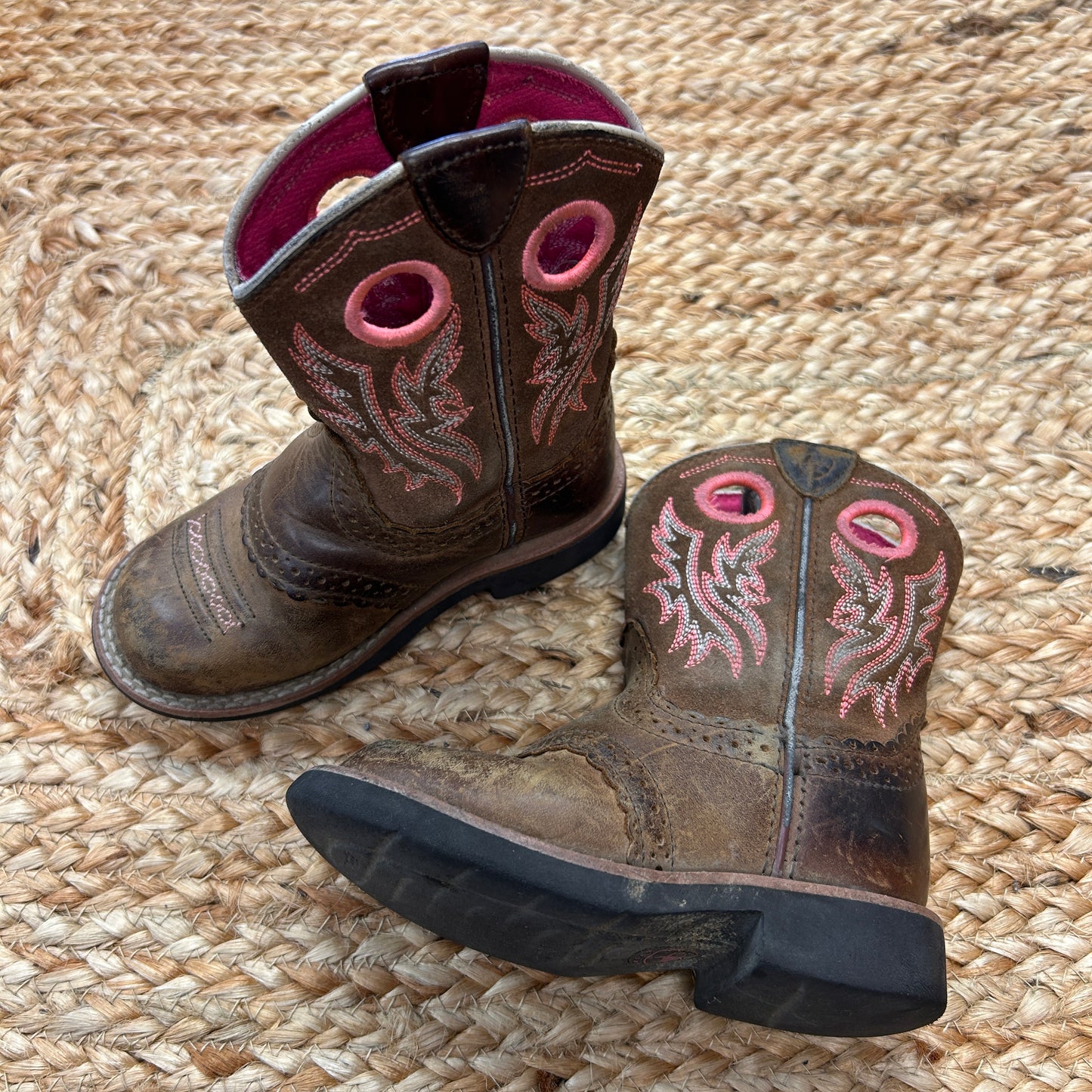 Brown & Pink Decor Cowgirl Boots
