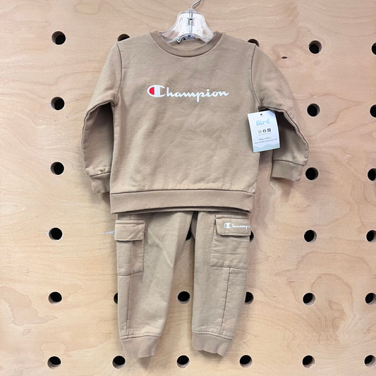 Beige Logo Outfit