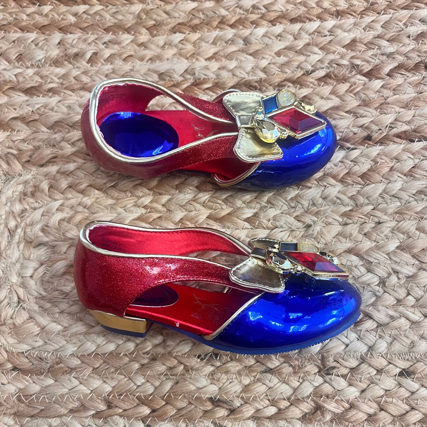 Snow White Dress Shoes