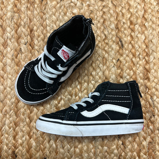 B&W Zippered Sk8 Hi Tops