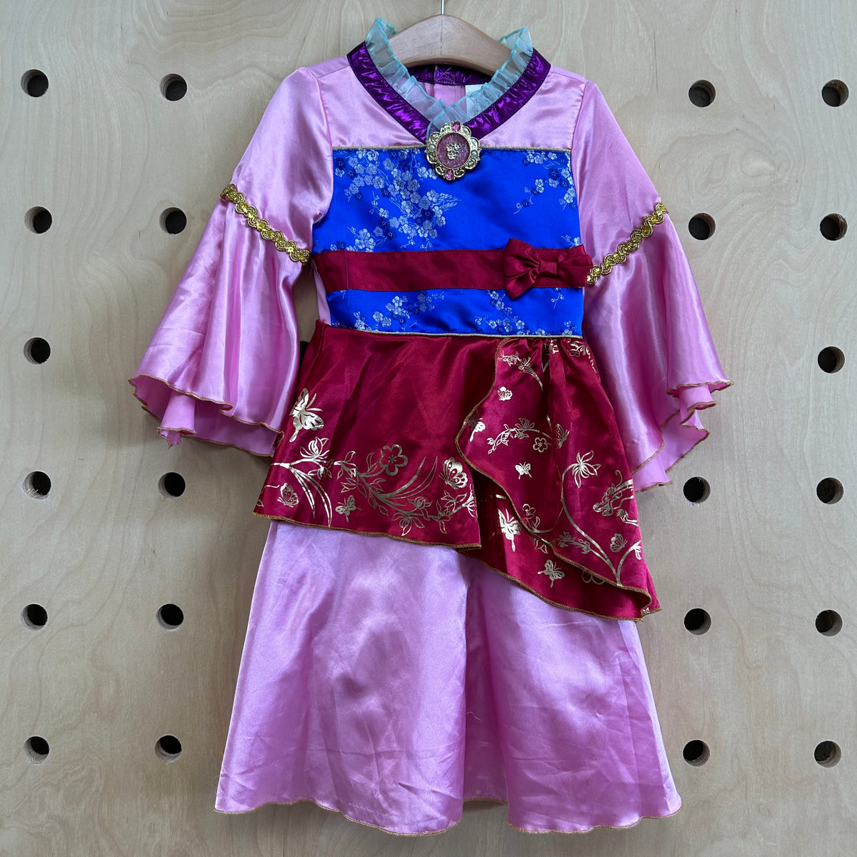 Mulan Dress Up
