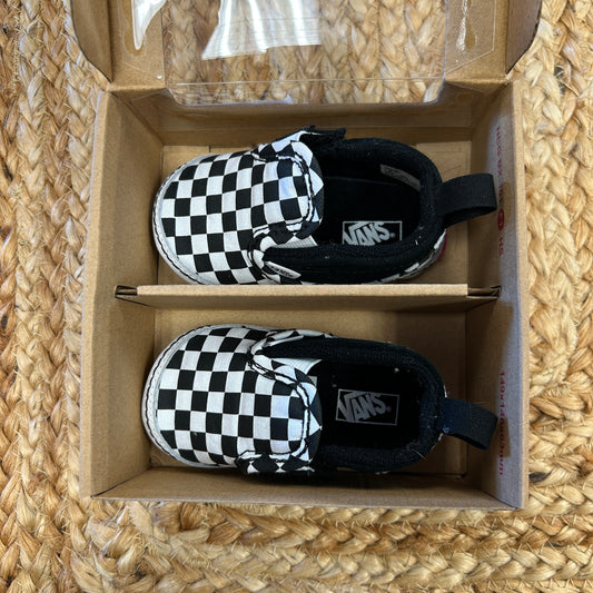 Black/White Checkered Crib Shoes