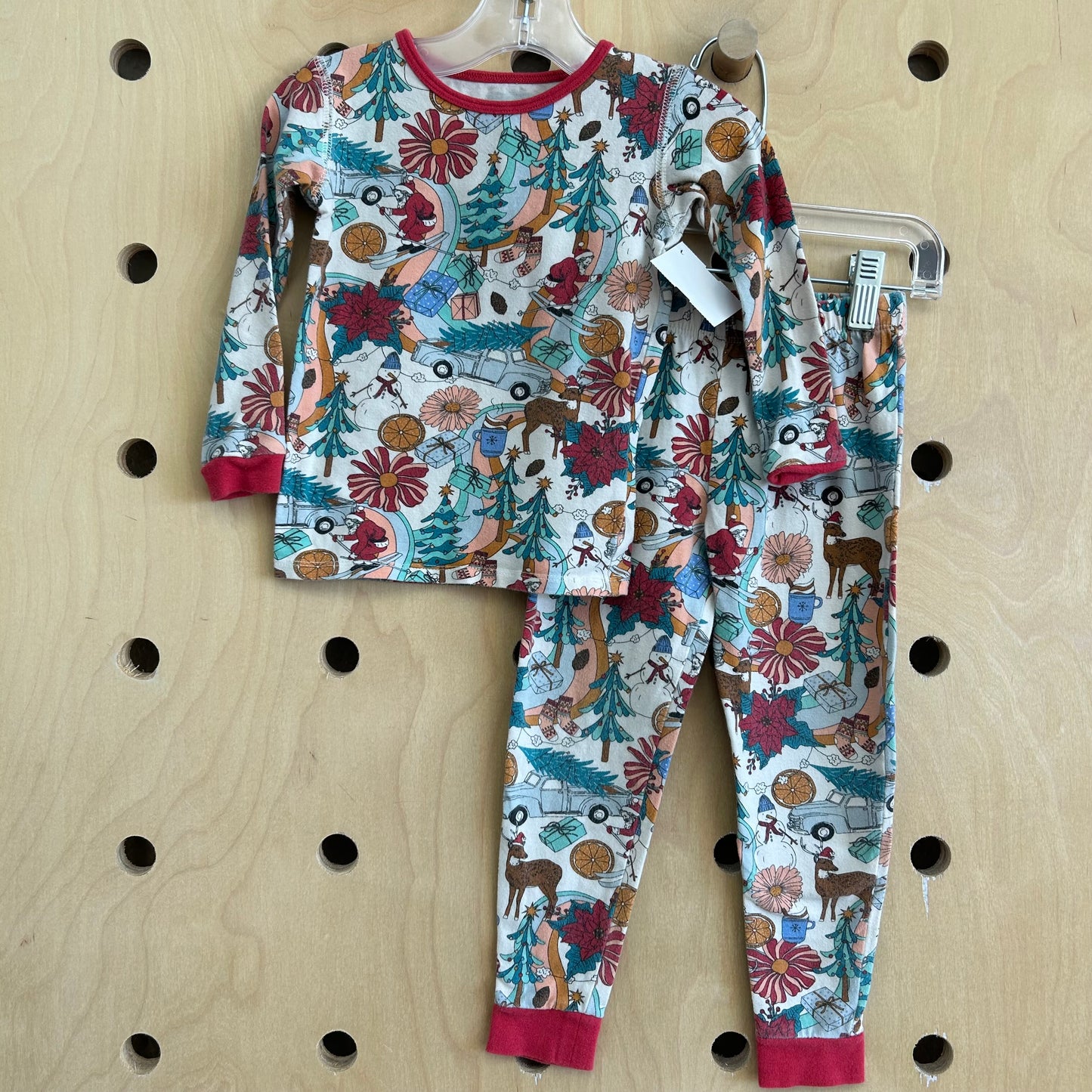 Holiday Scene Pajamas