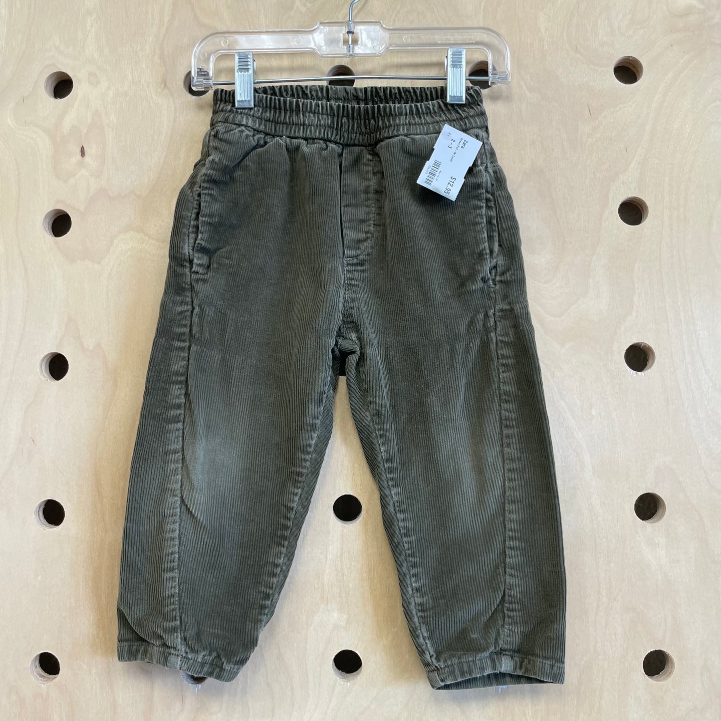 Green Pull-On Cords