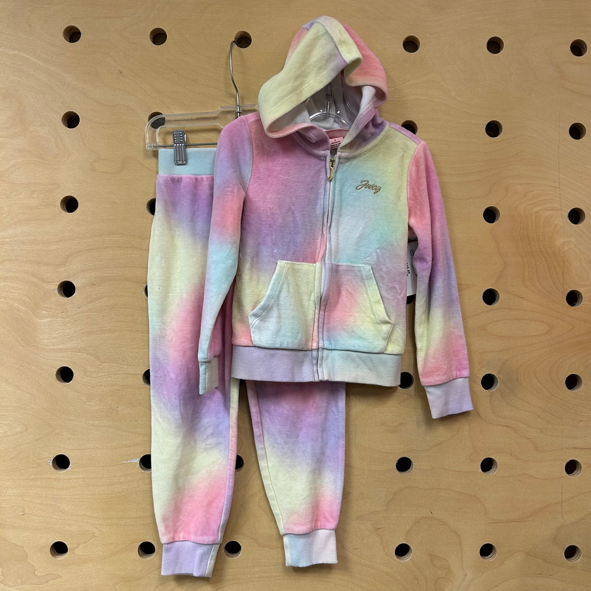 Colorful Embroidered Fleece Set