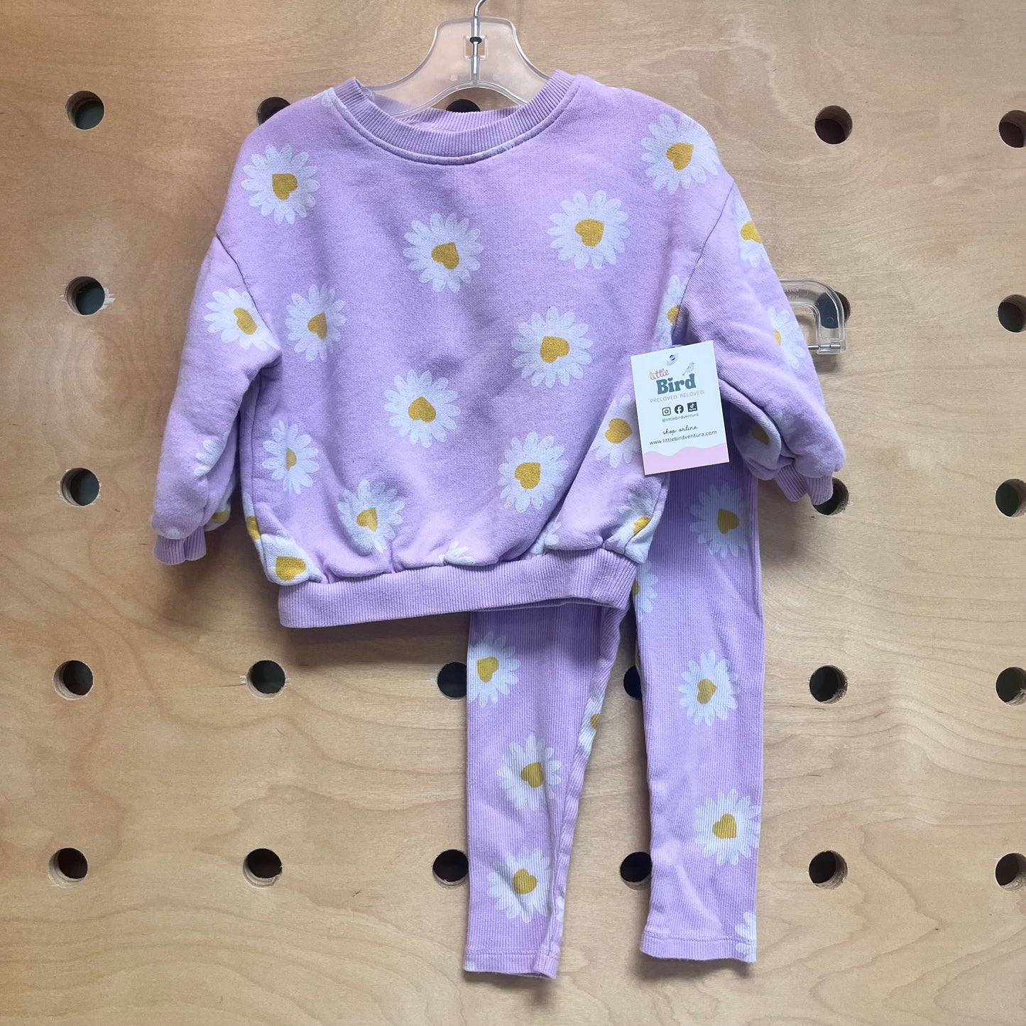 Lavender/White Floral Outfit