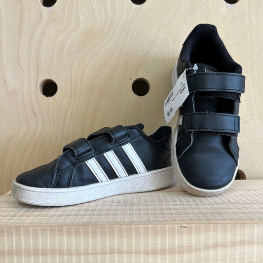 Black & White Velcro Sneaers