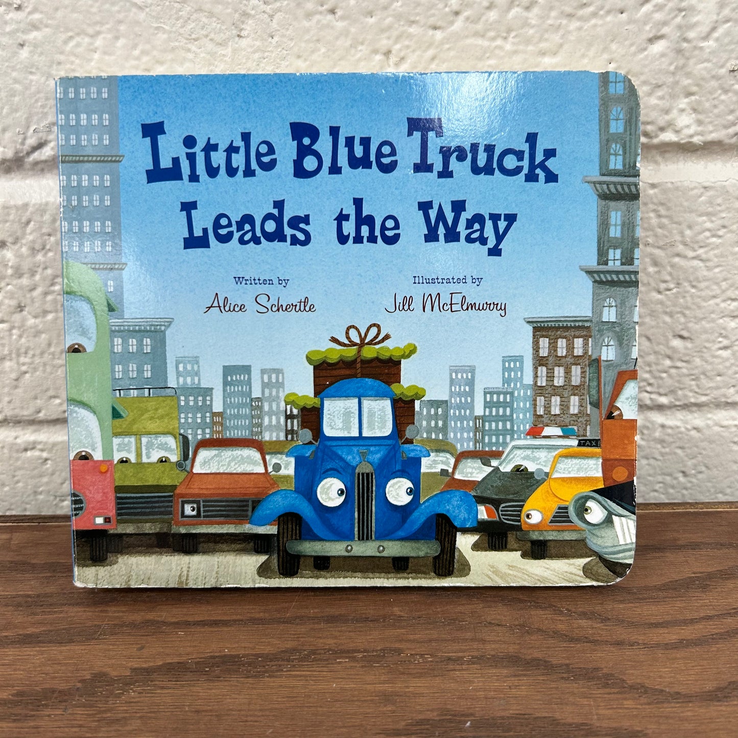 Little Blue Truck Leads the Way
