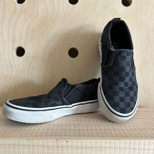 Black & Grey Checkered Low Tops