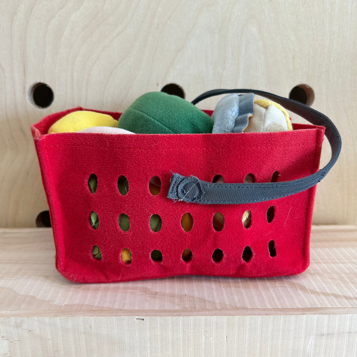 Felt Basket of Fruits & Veggies