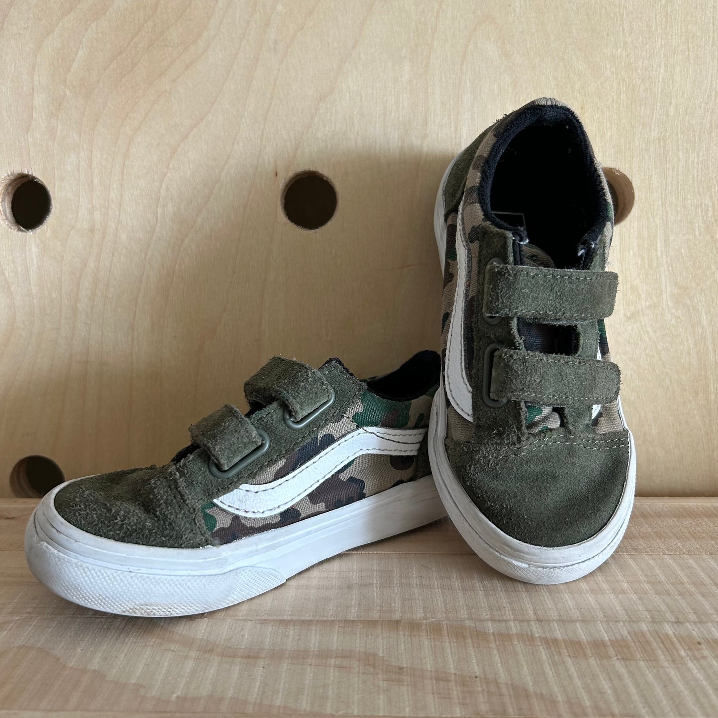 Green Camo Velcro Low Tops