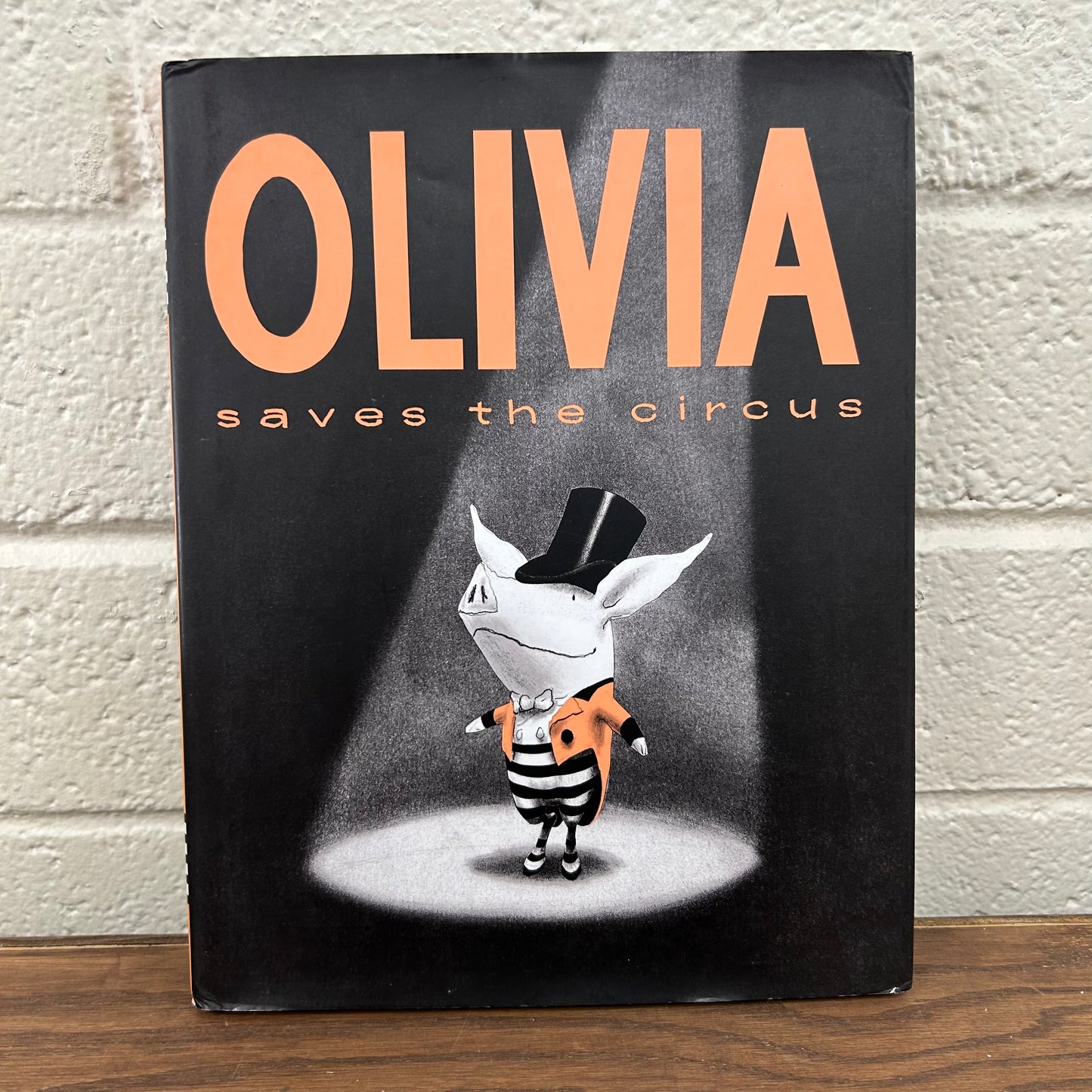 Olivia Saves the Circus