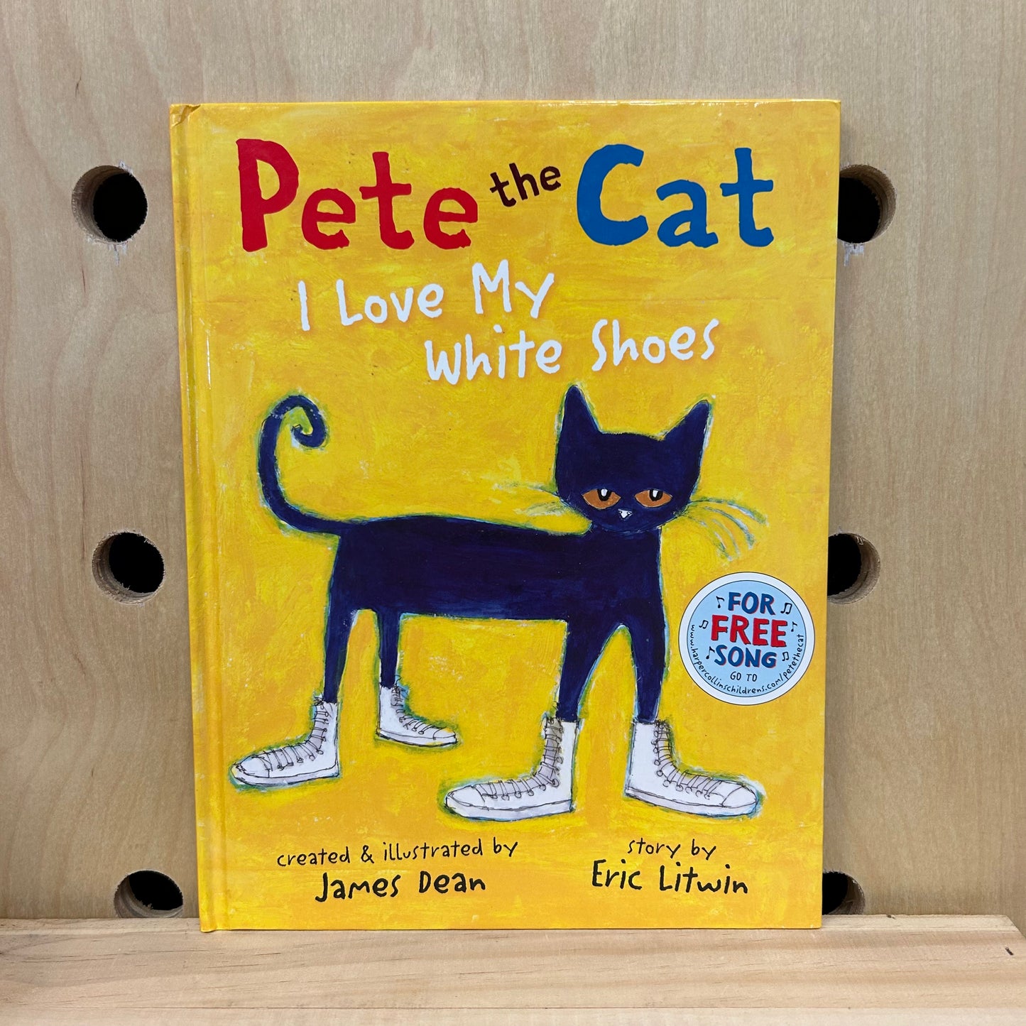 Pete the Cat I Love my White Shoes