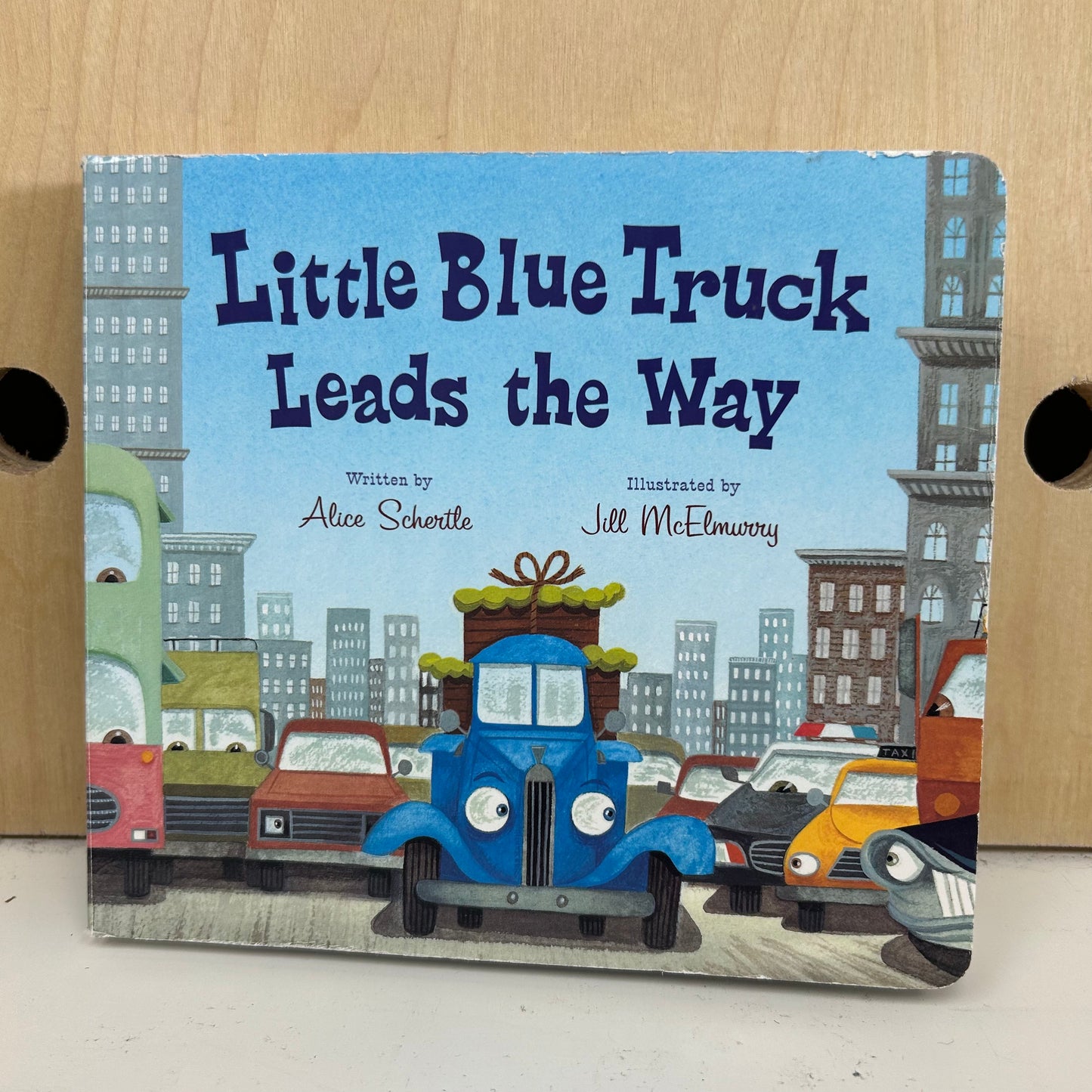 Little Blue Truck Leads the Way