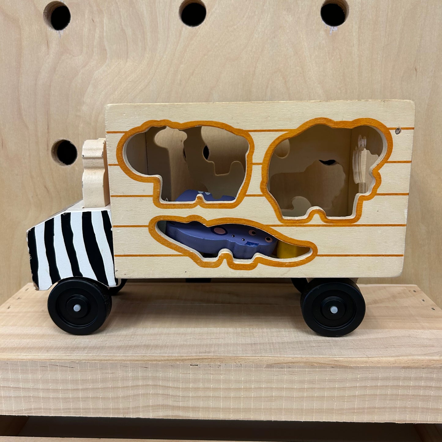 Safari Animal Rescue Truck