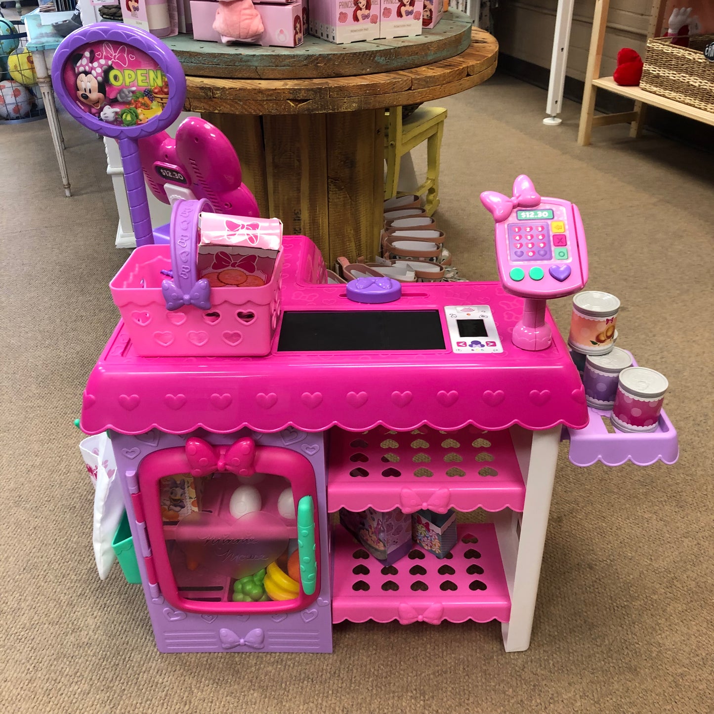 Minnie Mouse Marvelous Market