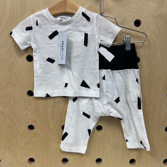 B&W Shapes Tee & Pant Set NEW!!