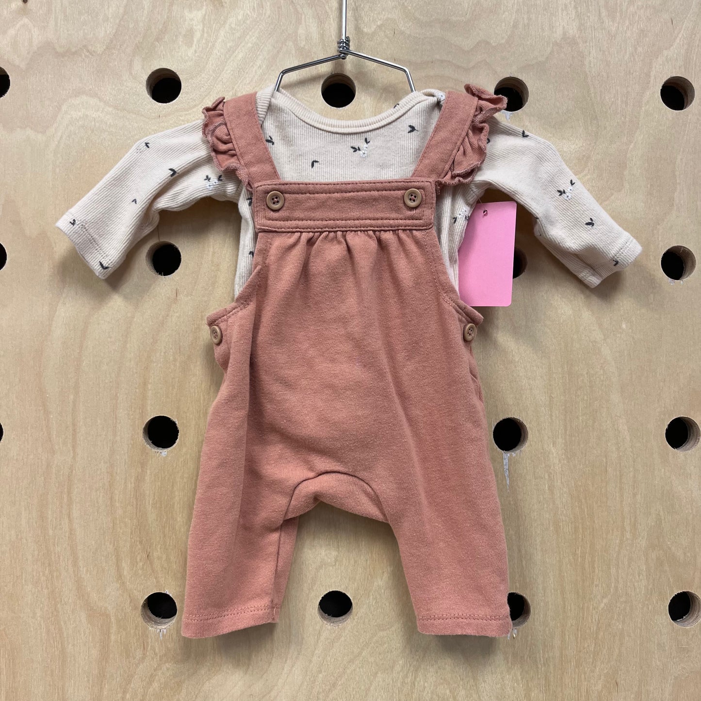 Earthtones Overall Outfit