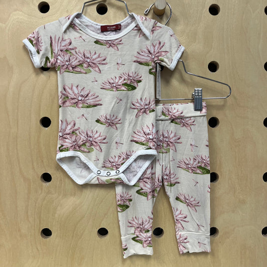 Water Lilly Bamboo Outfit