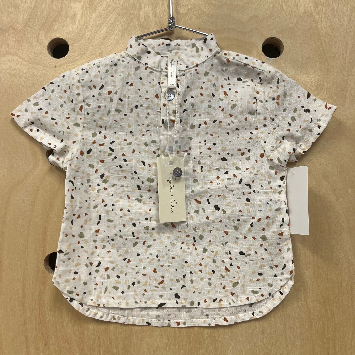 Speckled 1/4 Button Shirt NEW!