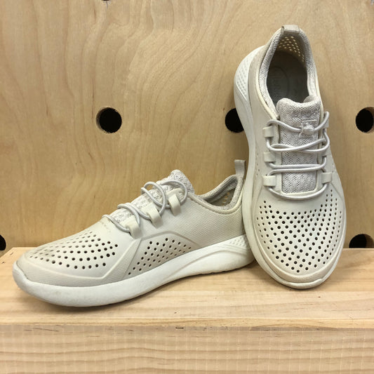 Cream Pacer Sneakers