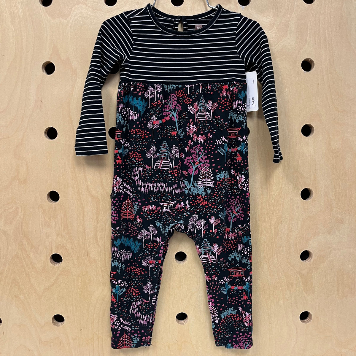 Black+Floral Romper