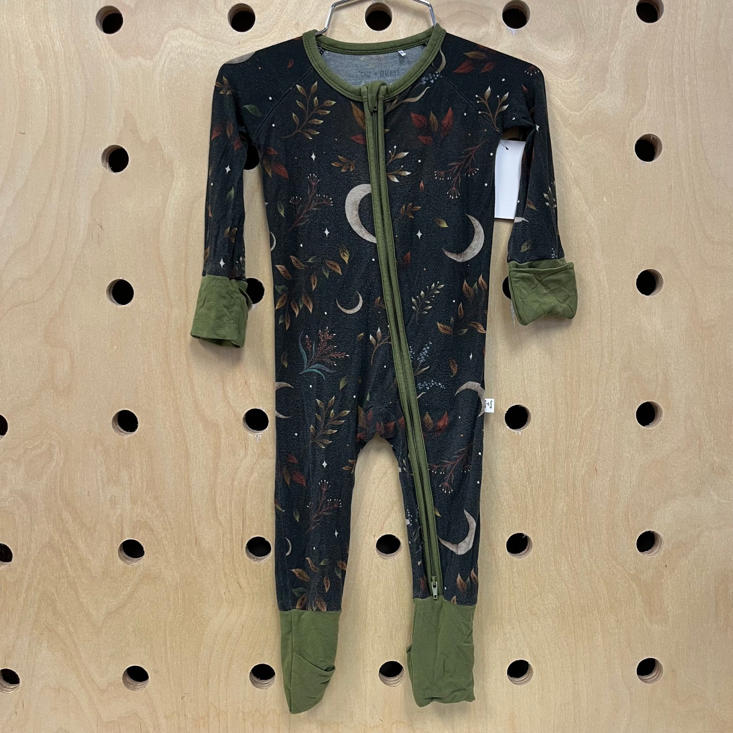 Black & Green Floral Moon Bamboo Zippy