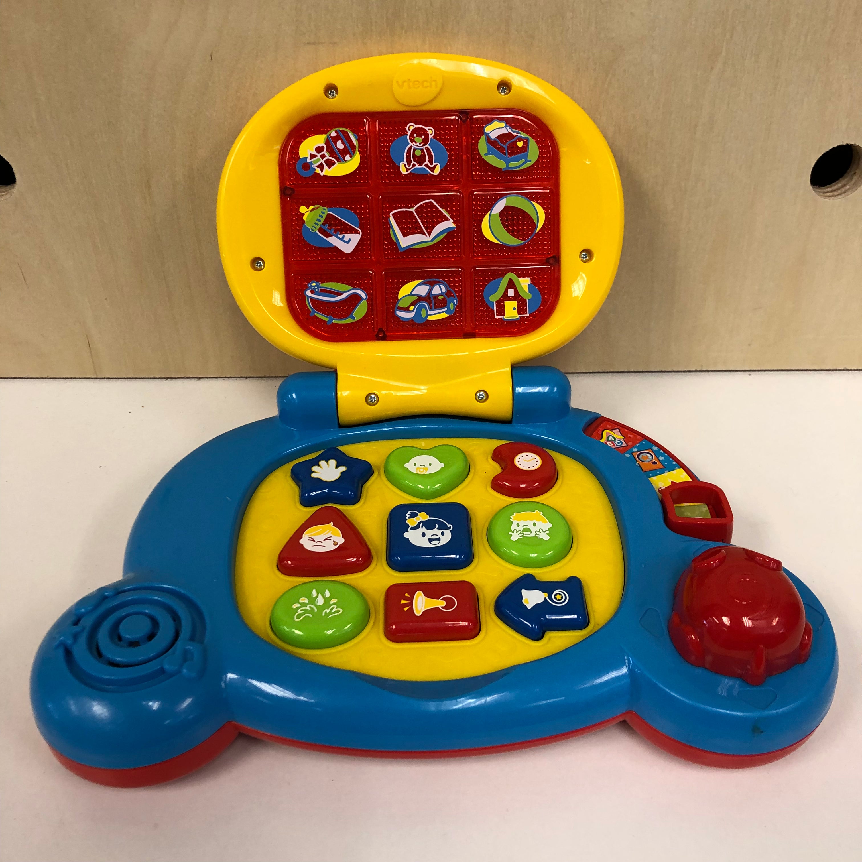 Vtech baby's deals learning laptop blue