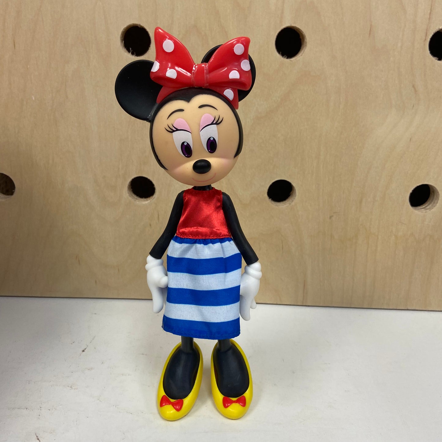 Minnie Doll Red Bow
