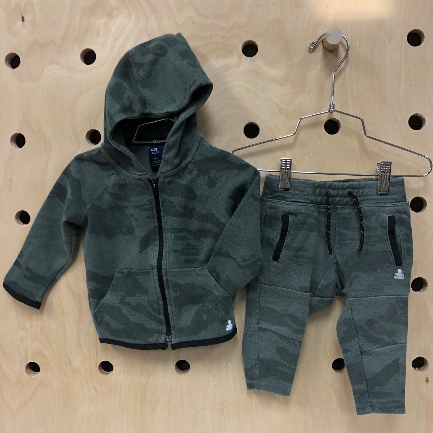 Camo Fleece Outfit